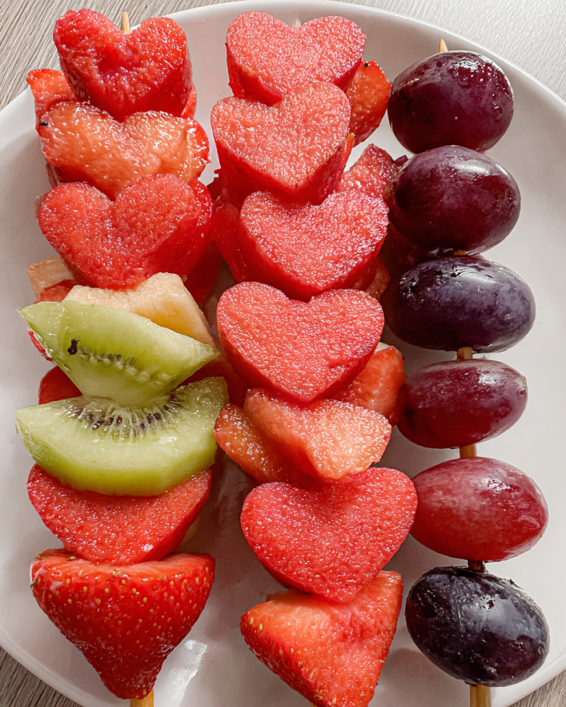 Whip up a romantic Valentine's Day with our easy-to-make fruit kebabs! Discover sweet and vibrant kebab ideas that are sure to delight.