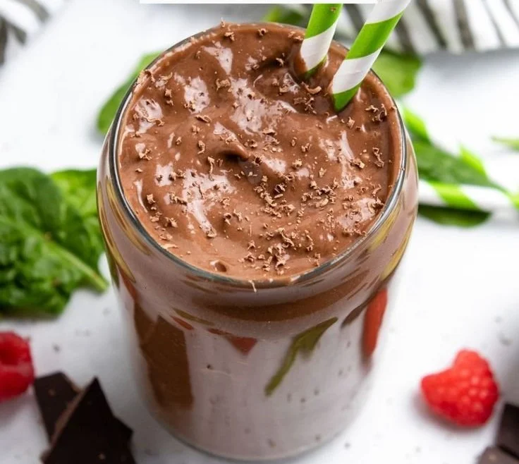 Chocolate Raspberry Smoothie with Avocado
