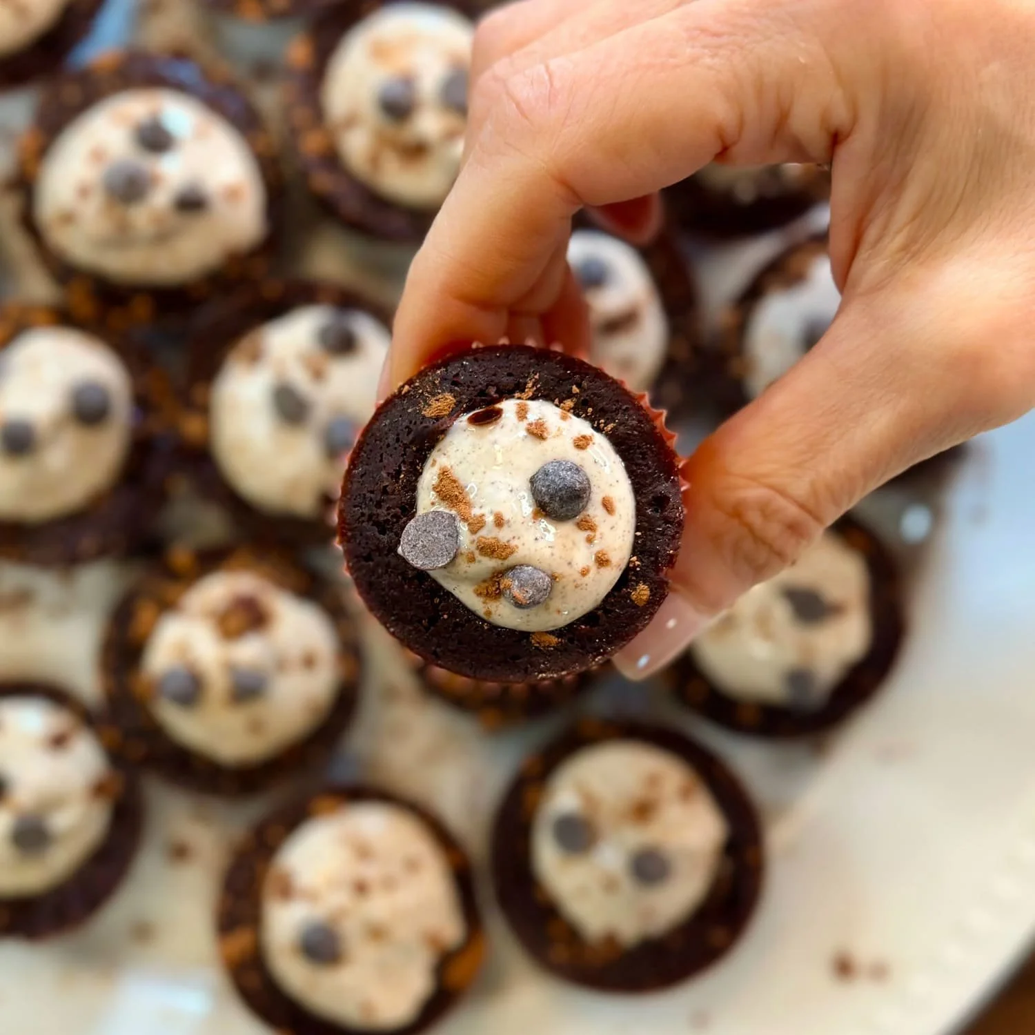 Mini Cheesecakes with Brownie Base