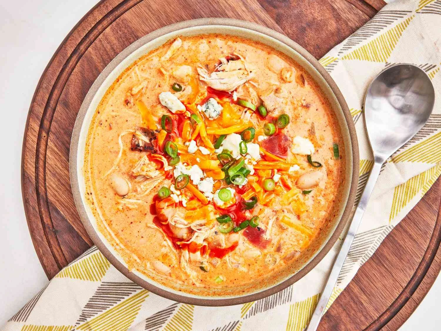 Slow Cooker Buffalo Chicken Chili