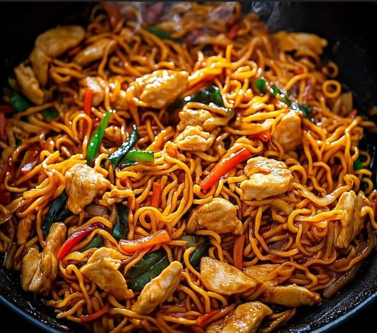 Delicious 30-Minute Chicken Lo Mein for Takeout Lovers