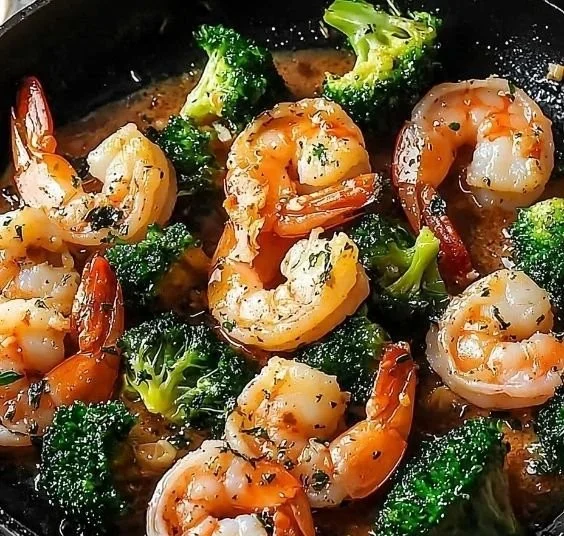 Garlic Butter Shrimp Skillet 4 Garlic Butter Shrimp Skillet